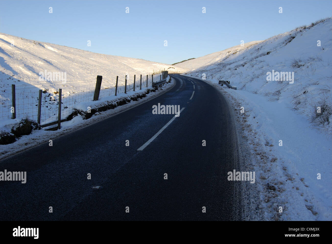 Crow road scotland hires stock photography and images Alamy