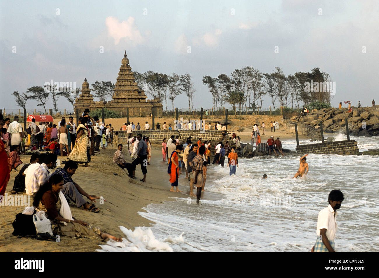 Neocon 2025 Mahabalipuram Beach Viva Michal