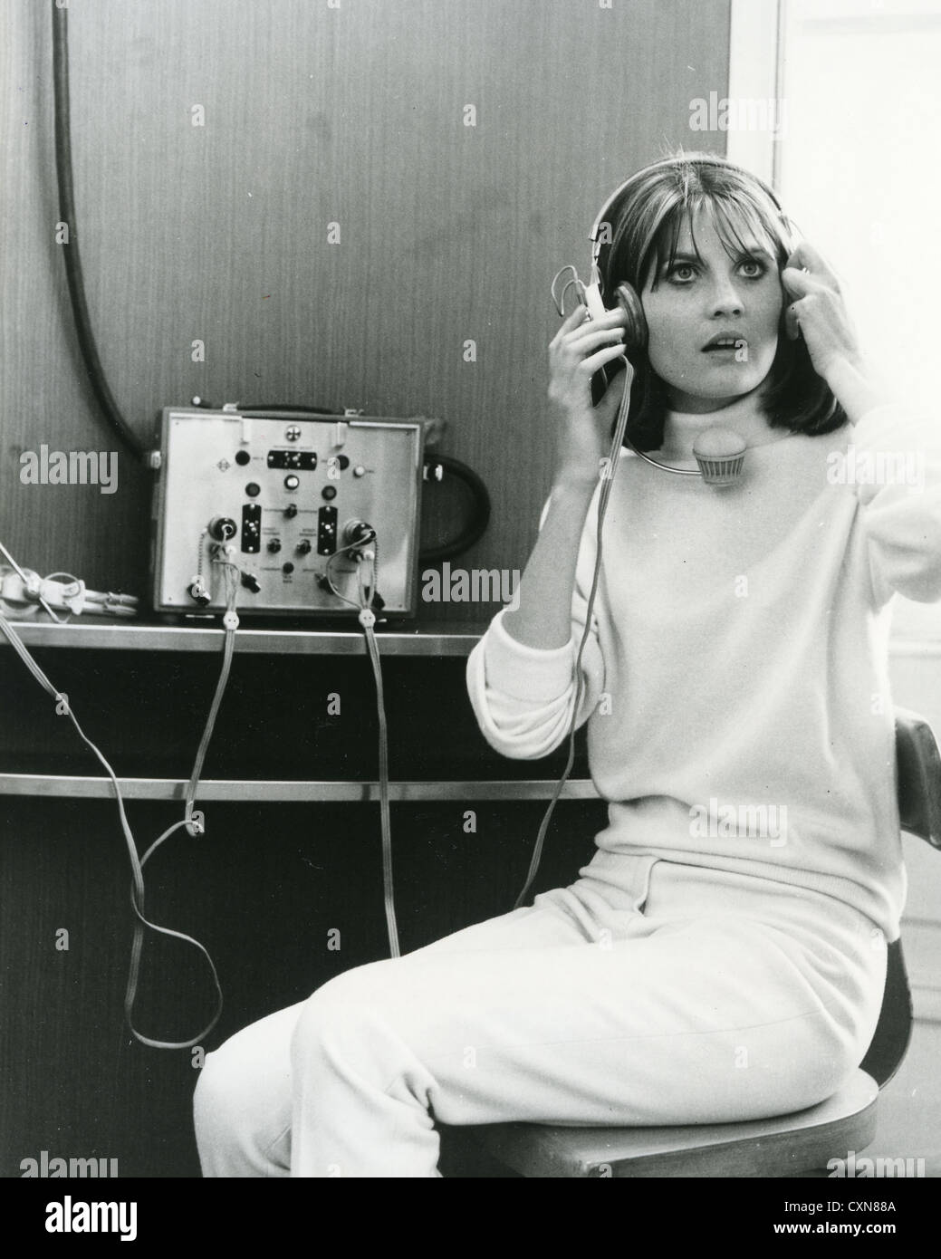 SANDIE SHAW  UK pop singer at a Dutch radio station in 1967 Stock Photo