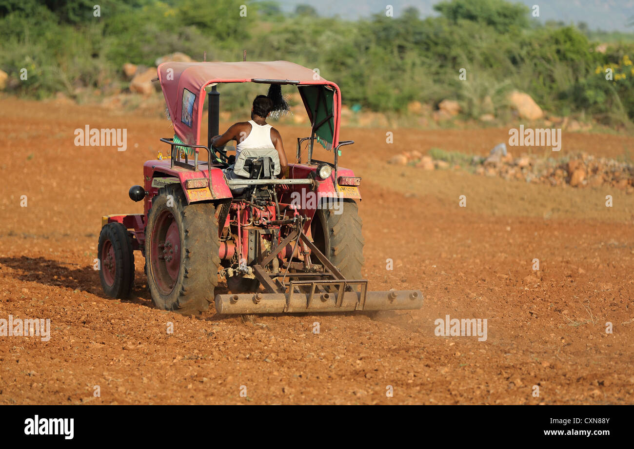 Tractor plowing a field hi-res stock photography and images - Alamy