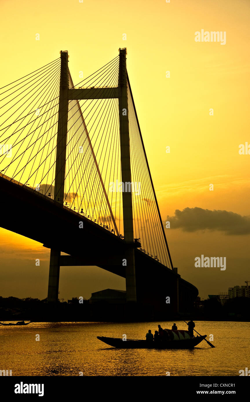 Sun set at Kolkata near Vidyasagar Setu, West Bengal, India Stock Photo