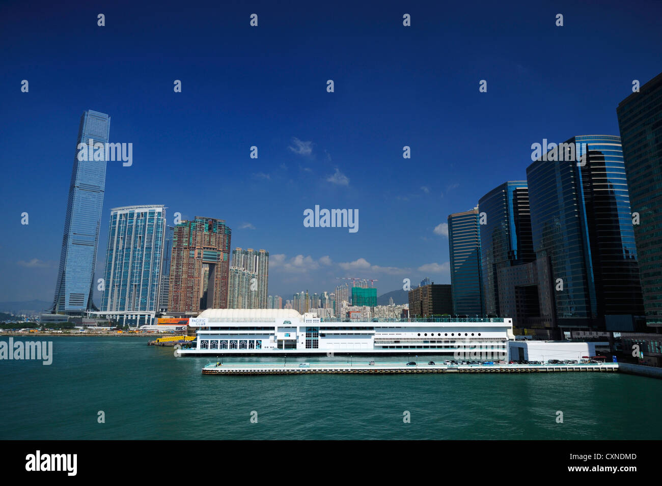 Victoria Harbor and Ritz Carlton Hotel, Hongkong SAR Stock Photo