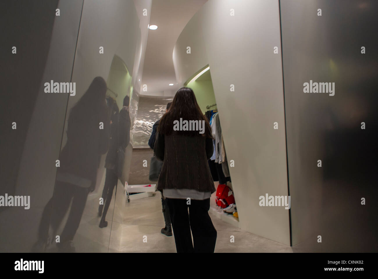 New York, NY, USA, Woman from behind, Shopping in Luxury SHops, 'Comme des Garcons', in Chelsea Area Stock Photo