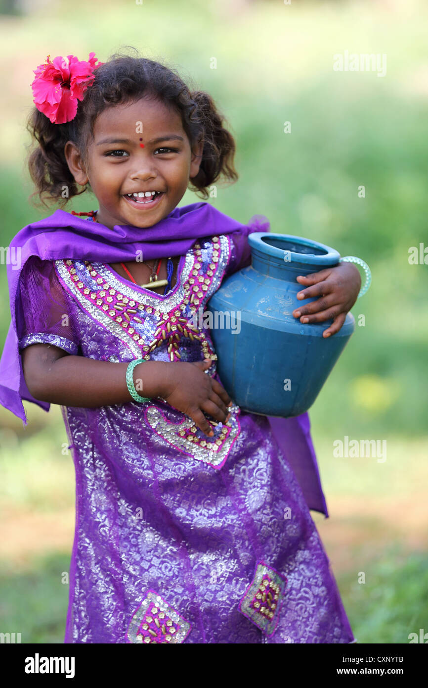 Indian girl carrying water pots hires stock photography and images Alamy