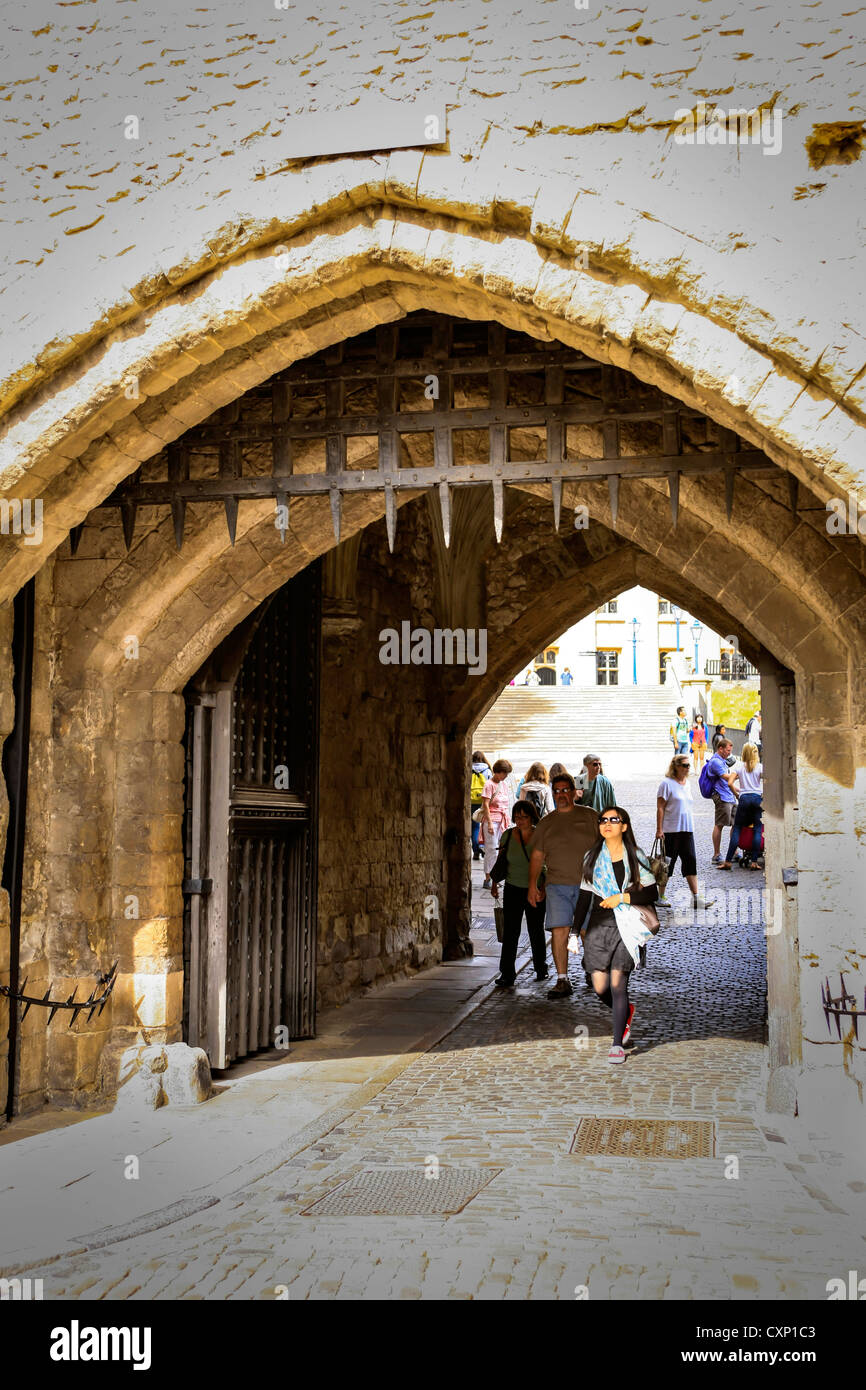 The Bloody tower and gateway into the Tower of London complex Stock ...