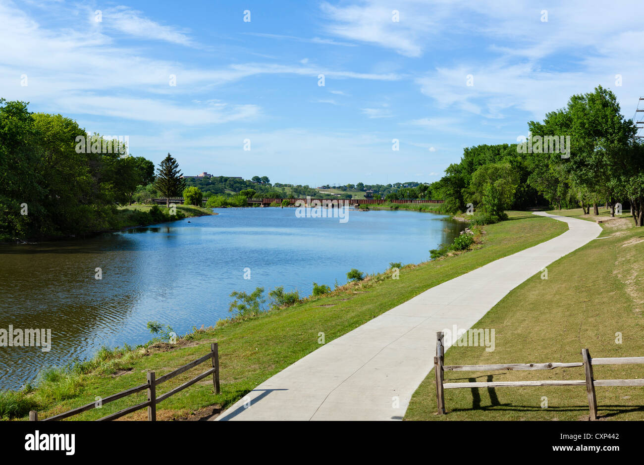 Path along the Big Sioux River leading to Falls Park, Sioux Falls