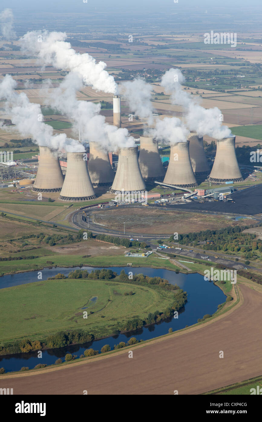 Aerial view of Cottam power station, near Retford, Nottinghamshire, owned by EDF Energy. A coal-fired power station Stock Photo