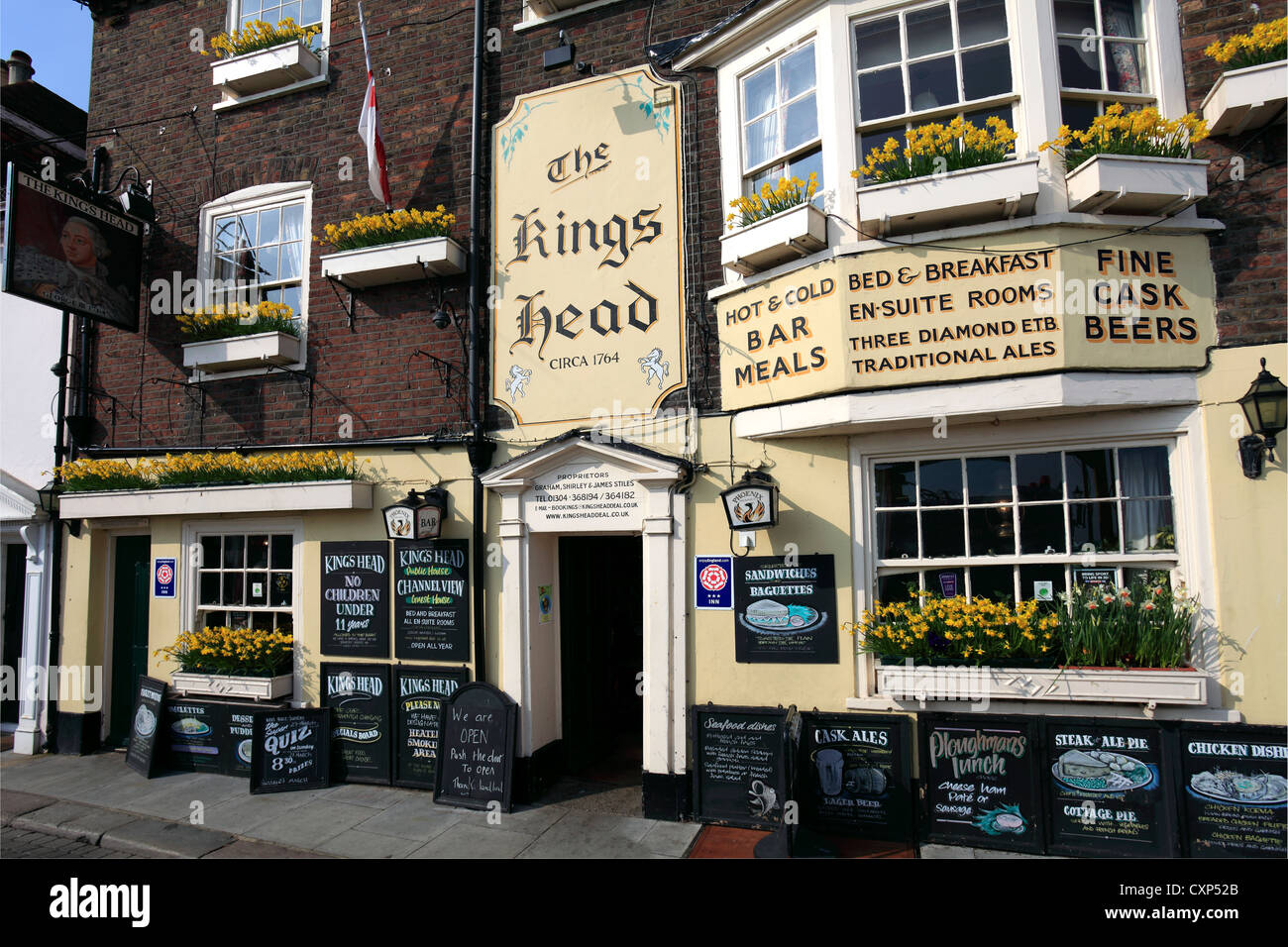 The Kings Head Pub, Deal town, Kent County; England; UK Stock Photo