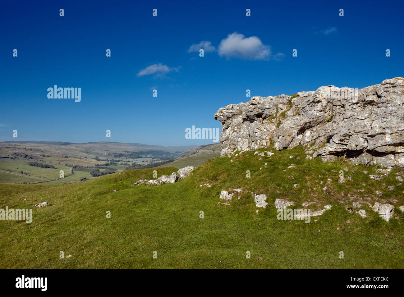 Conistone Pie, a limestone outcrop in Upper Wharfedale close to the Dales Way Footpath Stock Photo