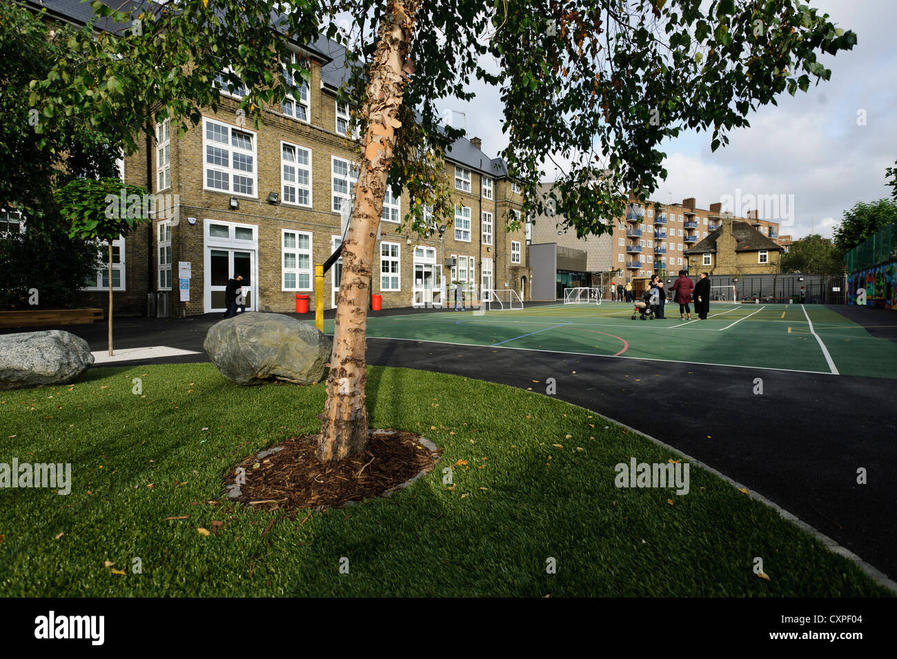 Orchard Primary School, London, United Kingdom. Architect Rivington