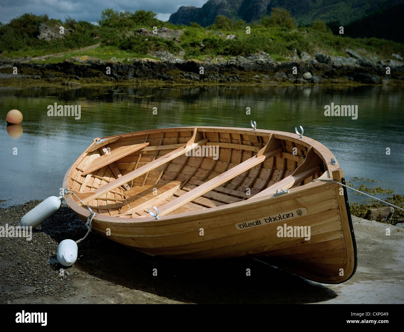 Handmade wooden boat hi-res stock photography and images - Alamy