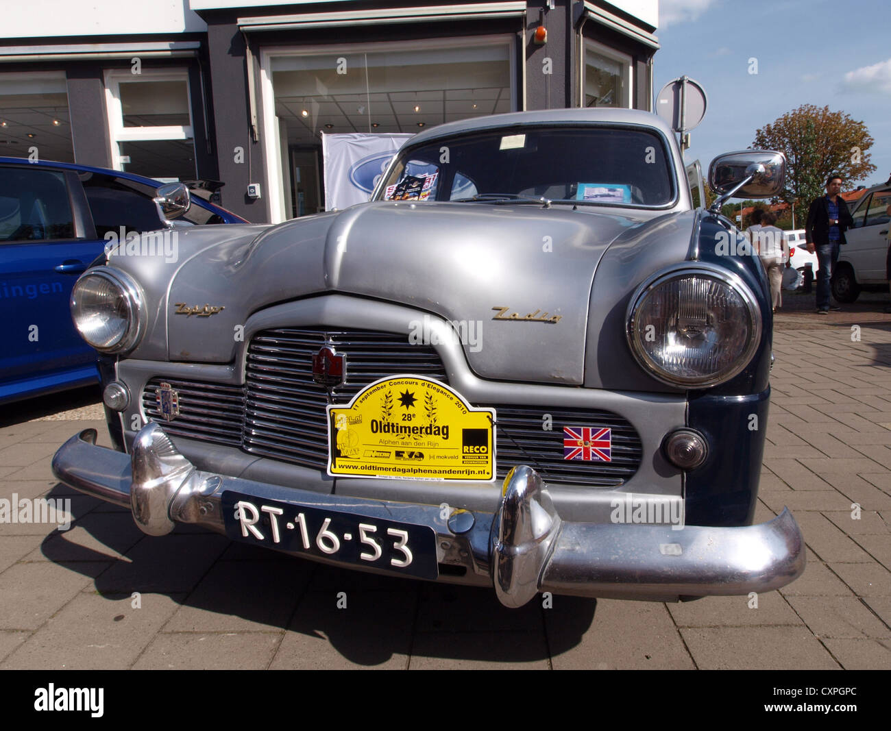 1960s ford family car hi-res stock photography and images - Alamy