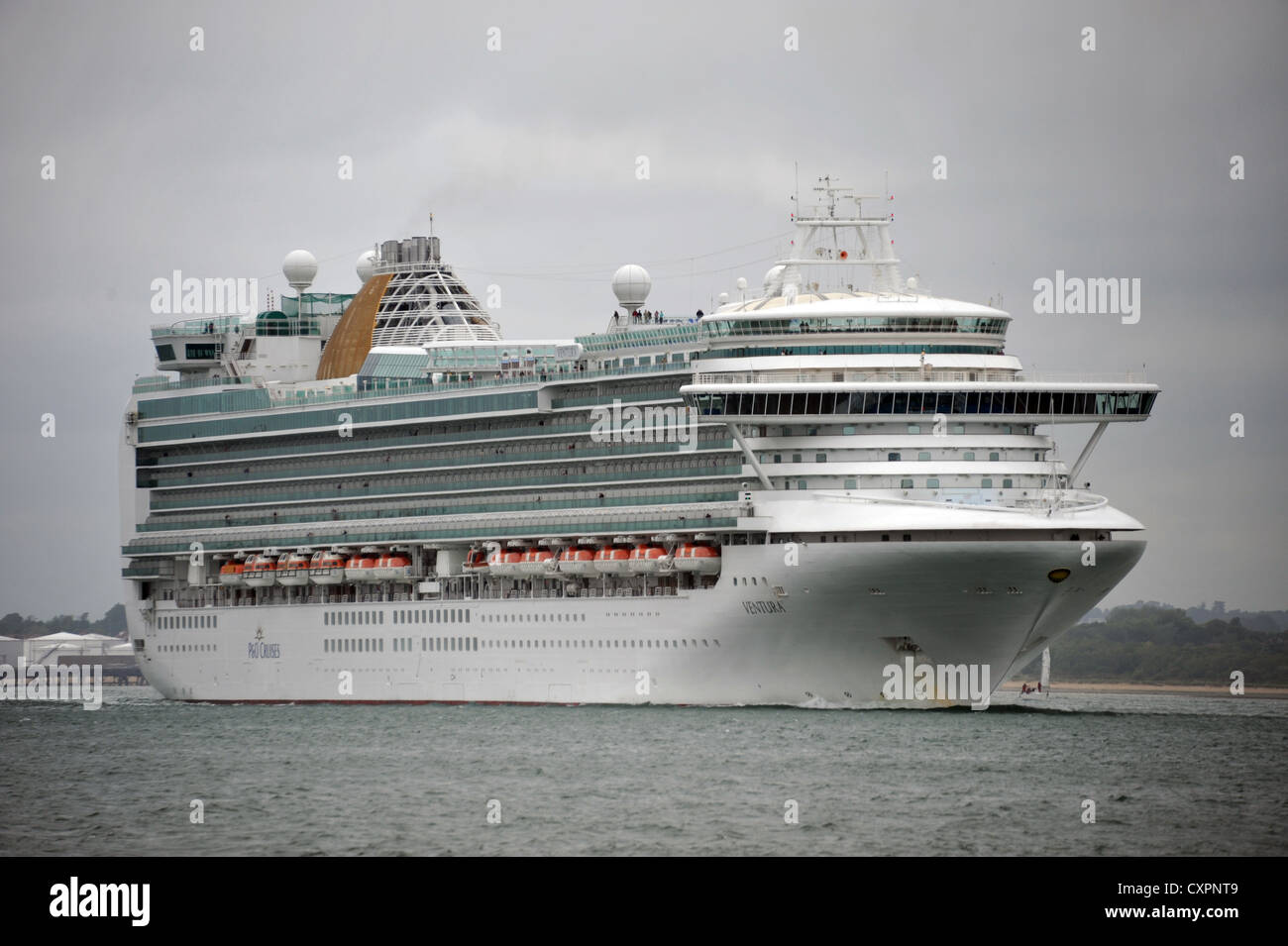 P&O Cruise  Ship Ventura leaving Southampton England Stock Photo