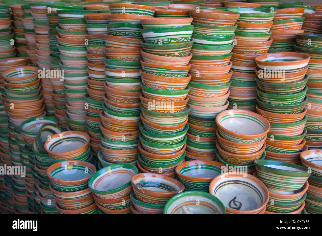 Selling bowls in the old medina, Fes, Morocco Stock Photo