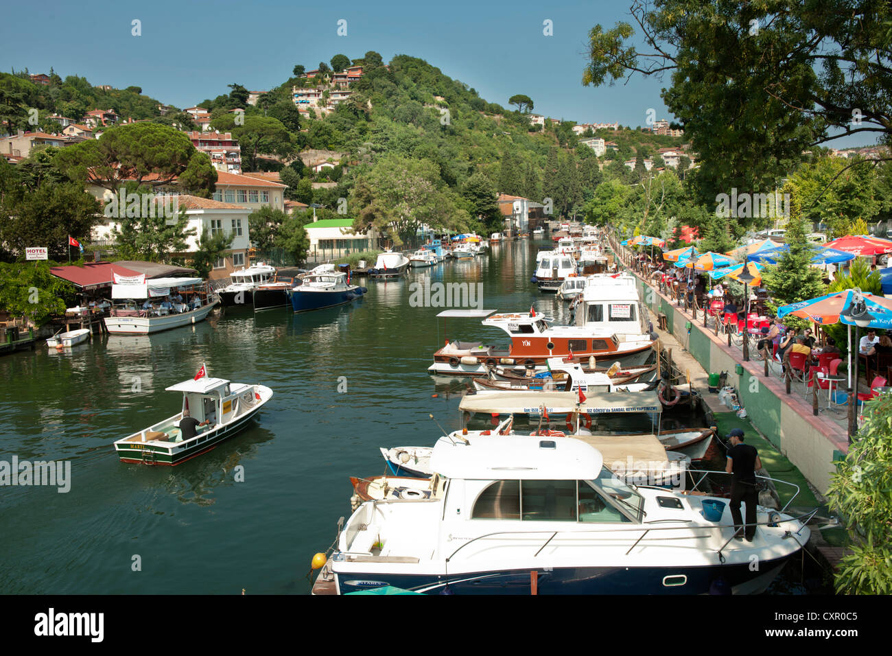 Anatolian Castle Anadolu Hisari Istanbul Historically Known Guzelce Hisar  Meaning – Stock Editorial Photo © epicimages #175931080