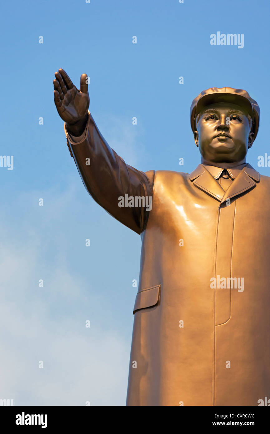 Democratic Peoples's Republic of Korea (DPRK), North Korea, Hamhung, statue of Kim Il Sung Stock Photo