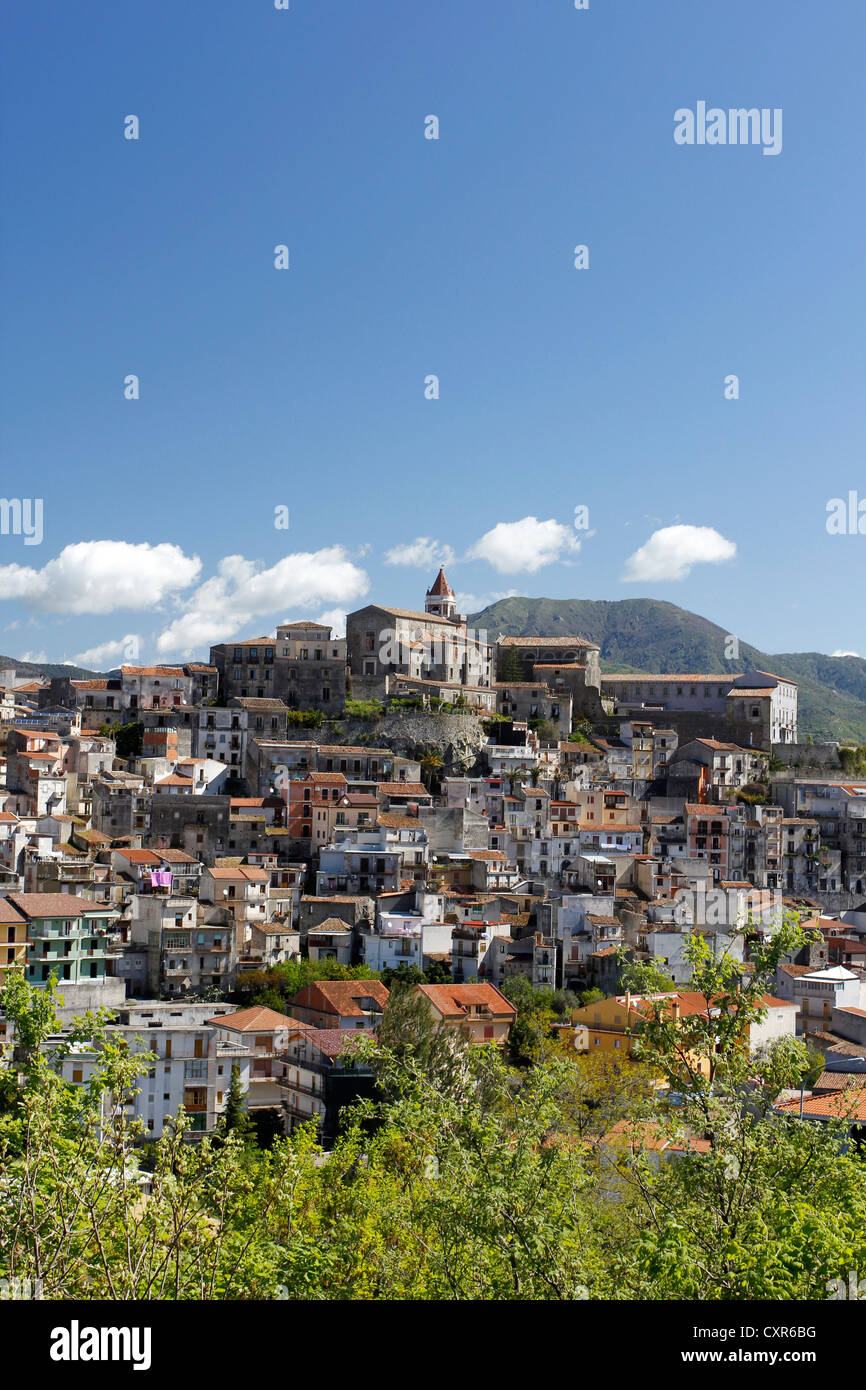 Castiglione di sicilia hires stock photography and images Alamy
