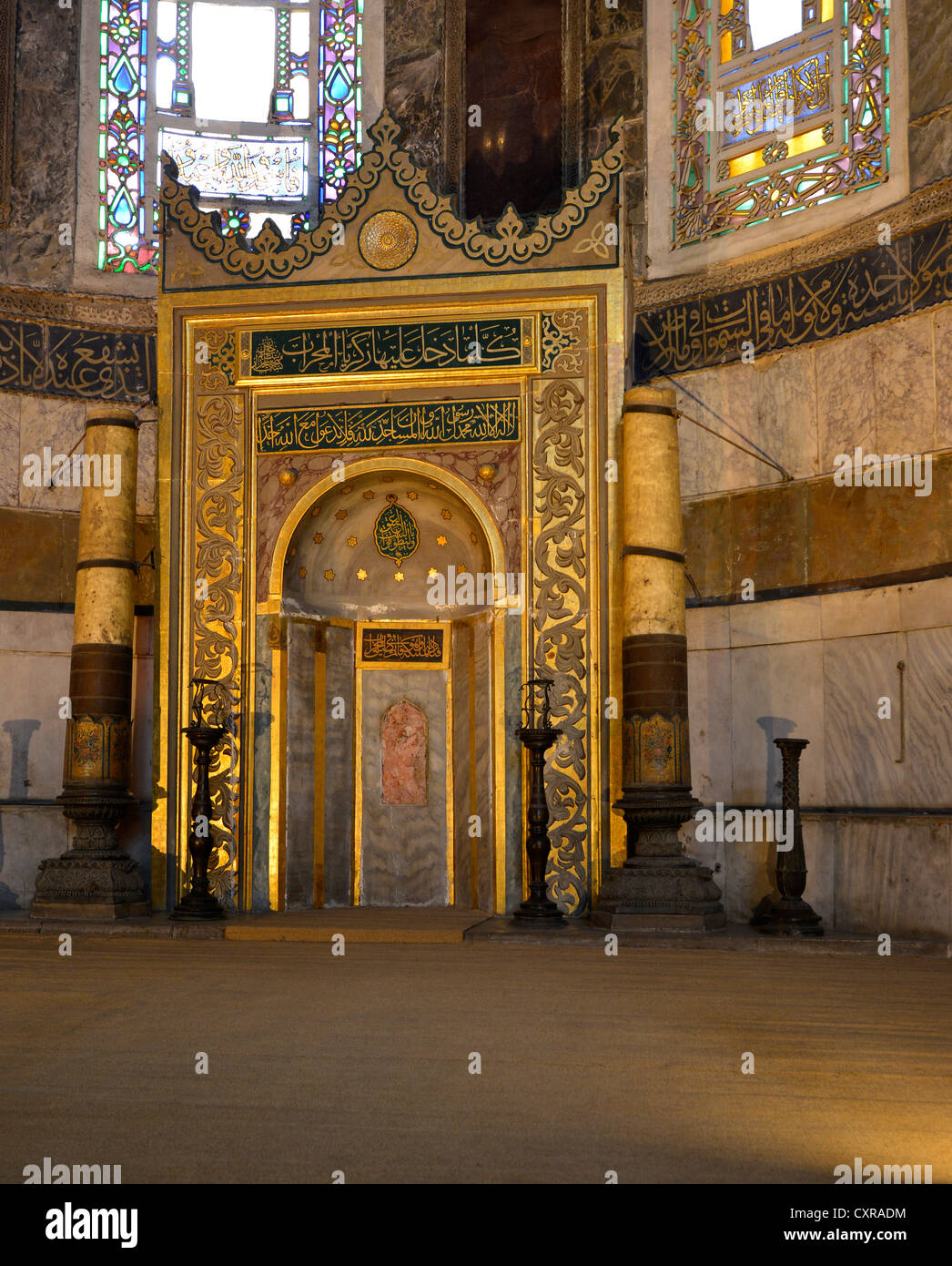 Interior view, Hagia Sophia, Ayasofya, Islamic prayer niche, mihrab