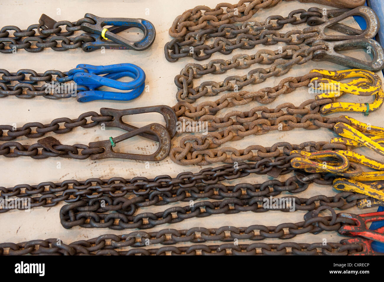Lifting Shackles Chains and Strops Rated Colour Stock Photo Alamy