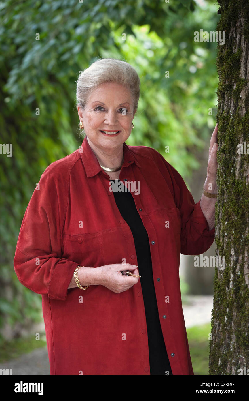 Actress Johanna von Koczian at a photo call, filming the TV movie 'Die Landaerztin' or The Country Doctor in , Upper Austria Stock Photo