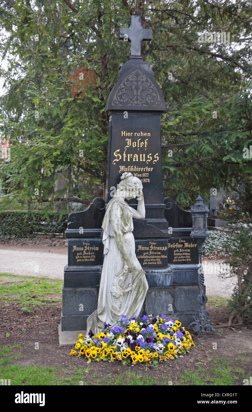 The grave of the Austrian composer Josef Strauss in the Zentralfriedhof cemetery, Simmering,  Vienna, Austria. Stock Photo