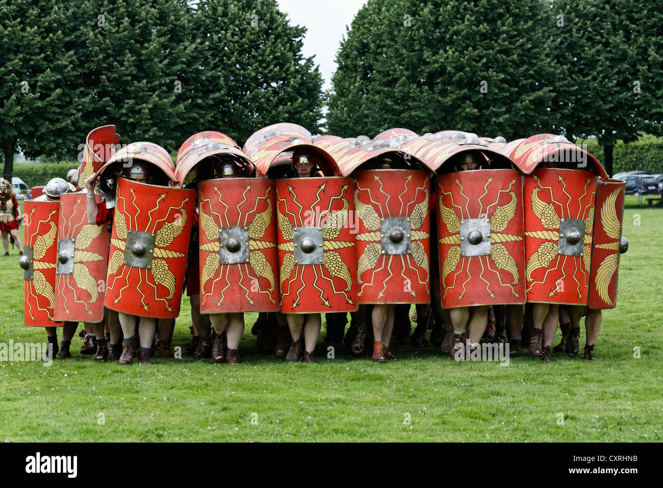 Roman legionaries attacking, turtle formation, Roman Festival, Archaeological Park Xanten, Lower Rhine region Stock Photo