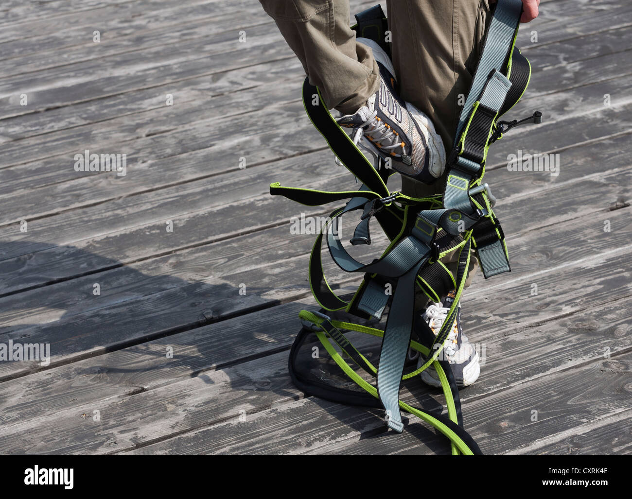 Safety harness rig hires stock photography and images Alamy