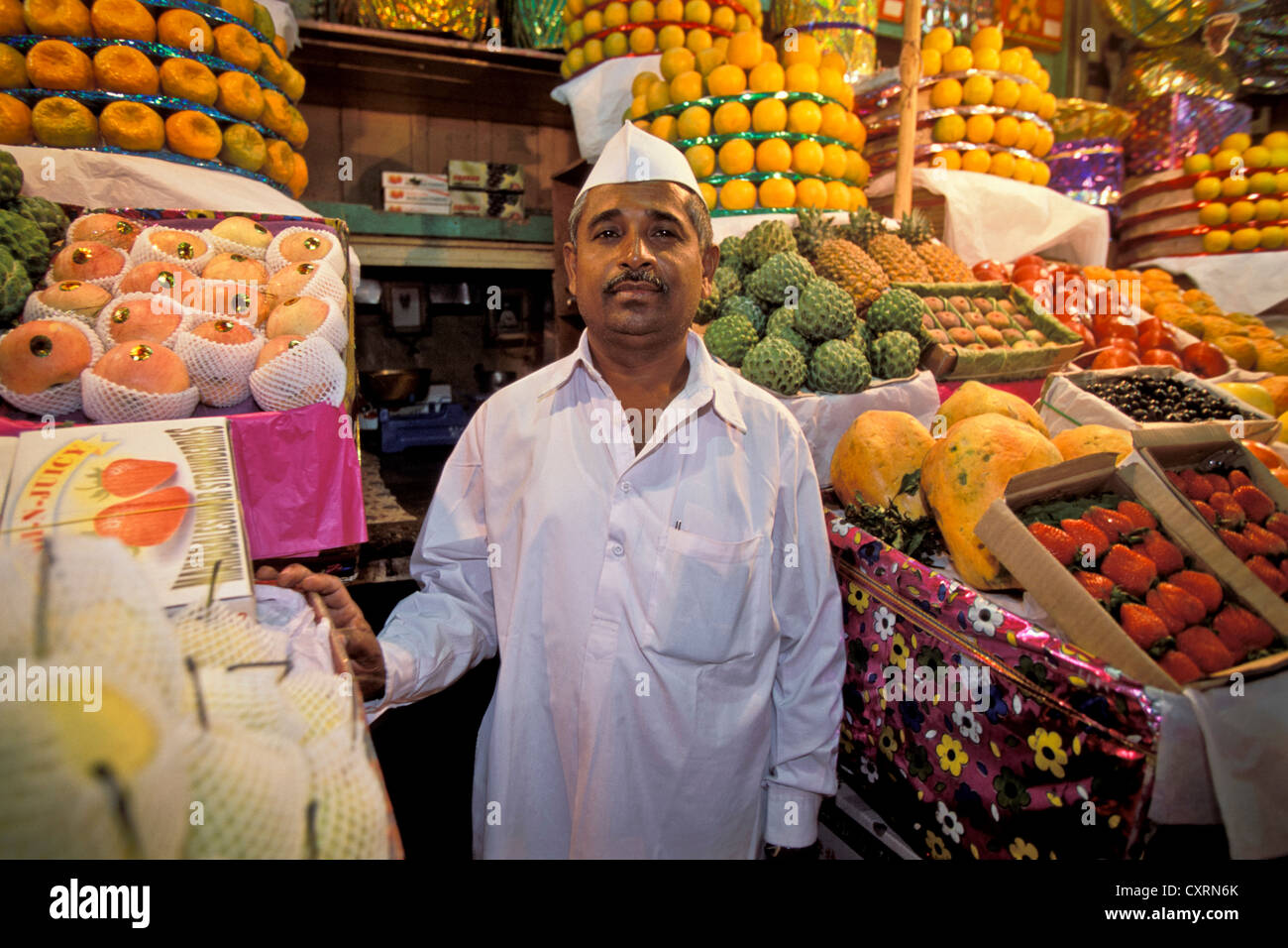 Fruit vendor, fruit stand, Crawford Market, Bombay or Mumbai