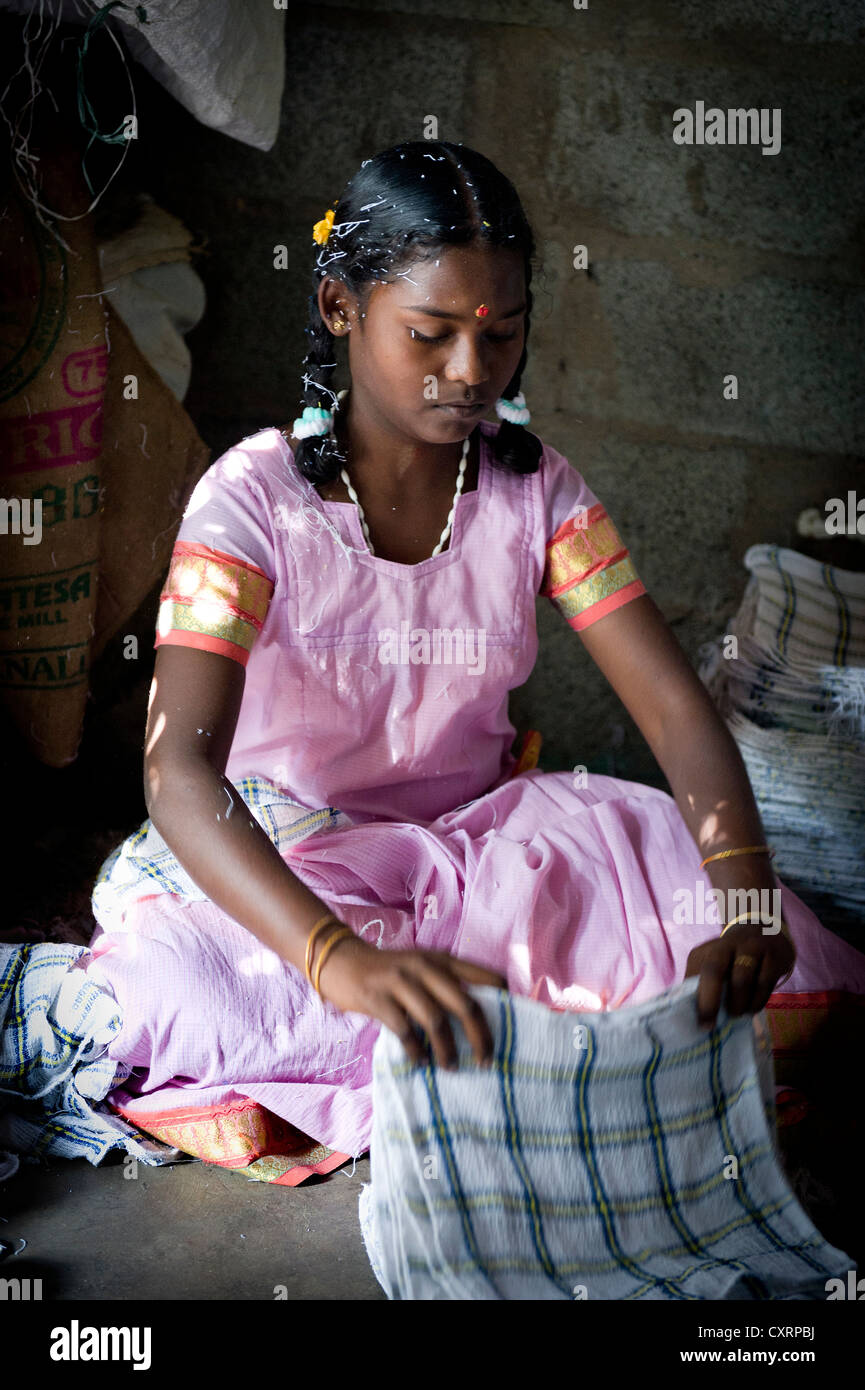 Tamil girl hi-res stock photography and images - Alamy