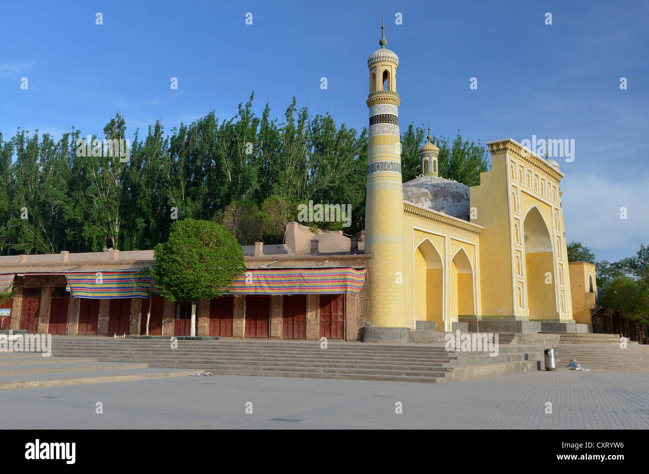 Id Kah Mosque in the historic town centre of the Uyghur district, Uyghur Muslim Old City, Silk Road, Kashgar, Xinjiang, China Stock Photo