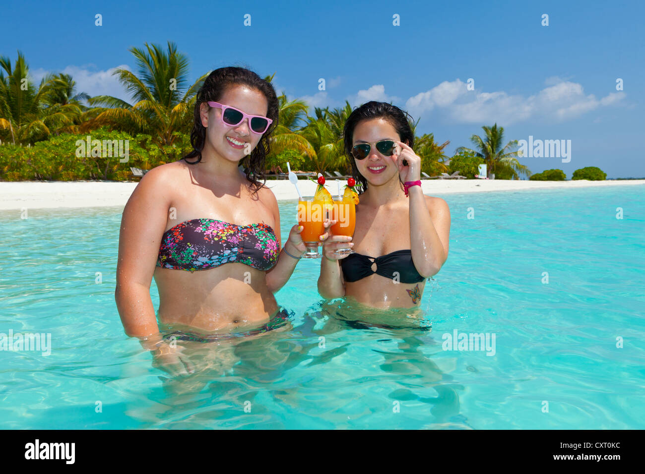 14 year olds in bathing suits