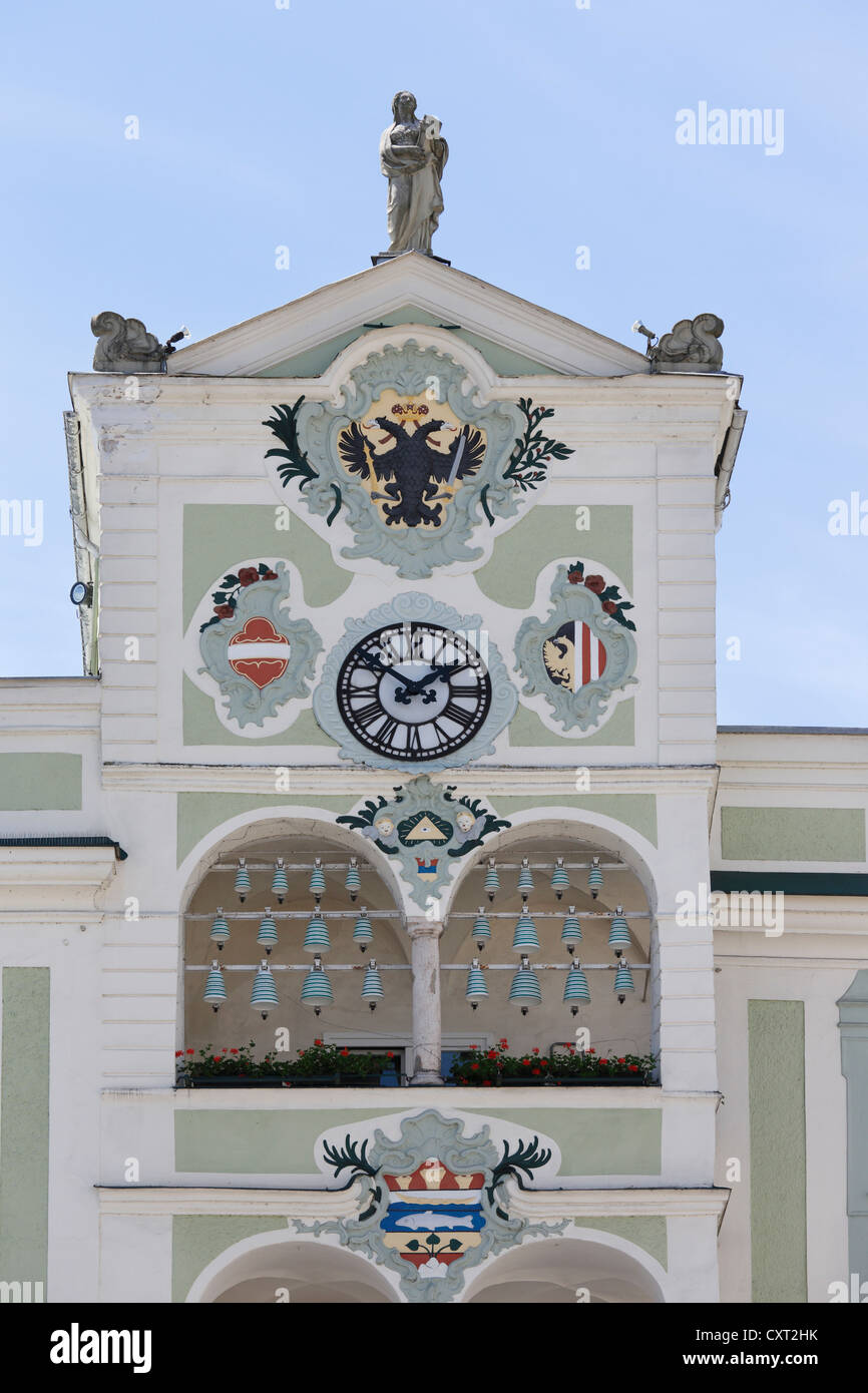 Town Hall with a ceramics glockenspiel, Gmunden, Salzkammergut region
