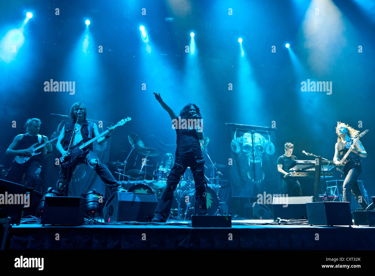 Heavy metal rock hi-res stock photography and images - Alamy