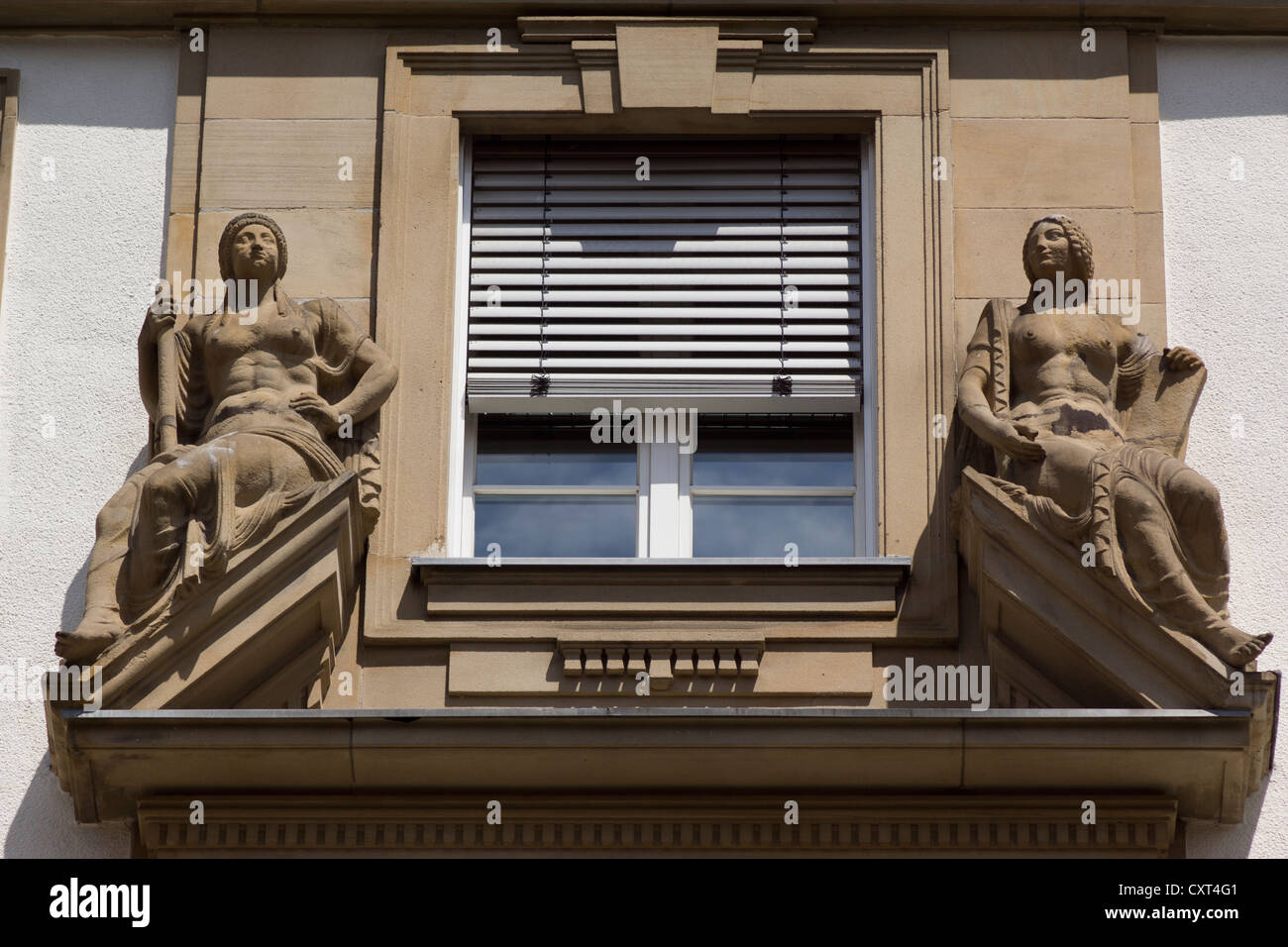 Sculptures next to a window, courthouse, judicial authorities, Frankfurt am Main, Hesse, Germany, Europe Stock Photo
