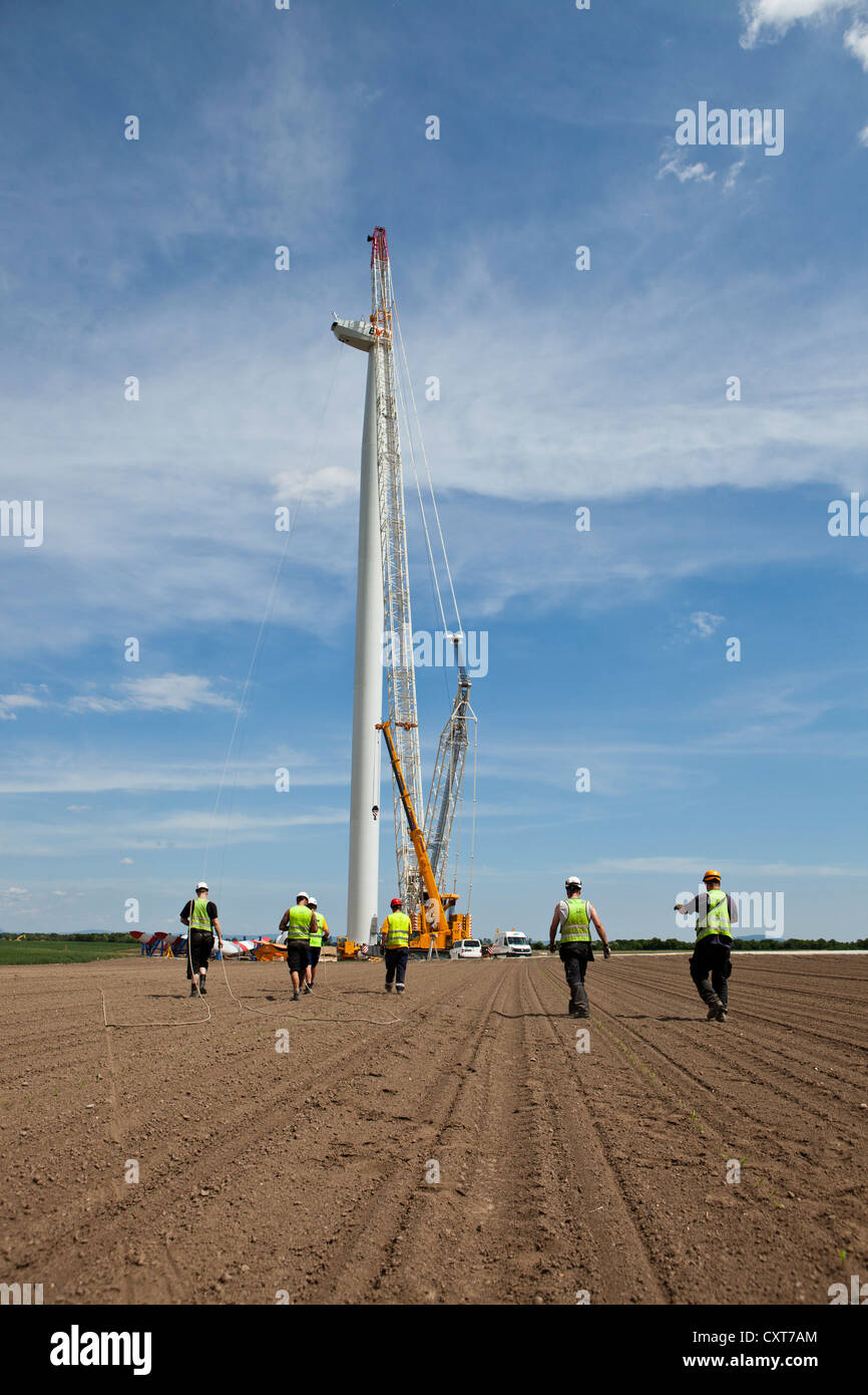 Construction of a wind turbine, wind power plant, by the company Arcor for EVN and Wien Energie, Windpark Glinzendorf, Marchfeld Stock Photo
