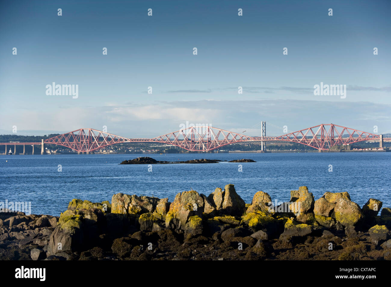 The Forth Rail and Road Bridge seen from Dalgety Bay, Fife Stock Photo