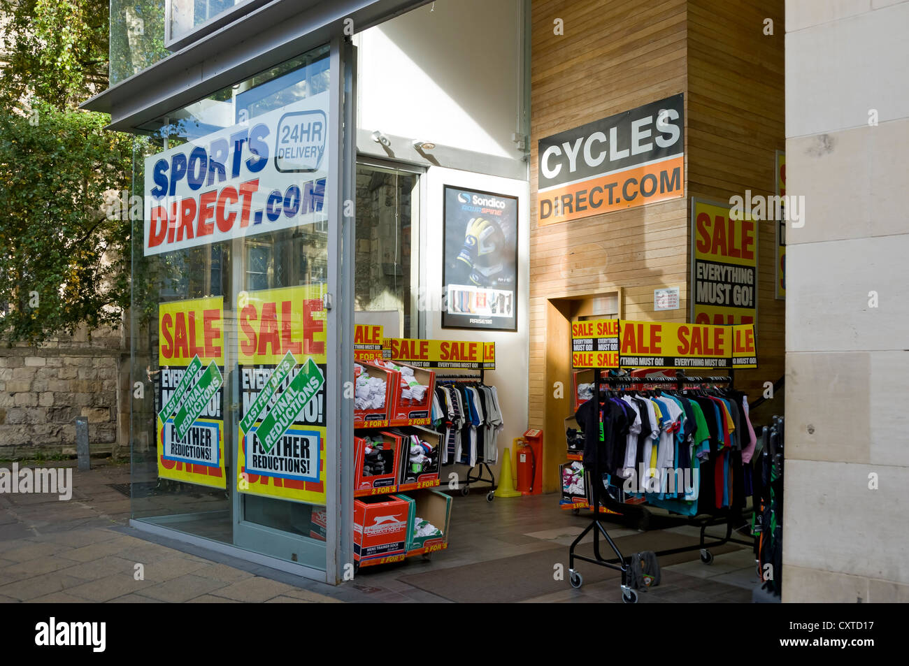 Sport direct shopping hires stock photography and images Alamy