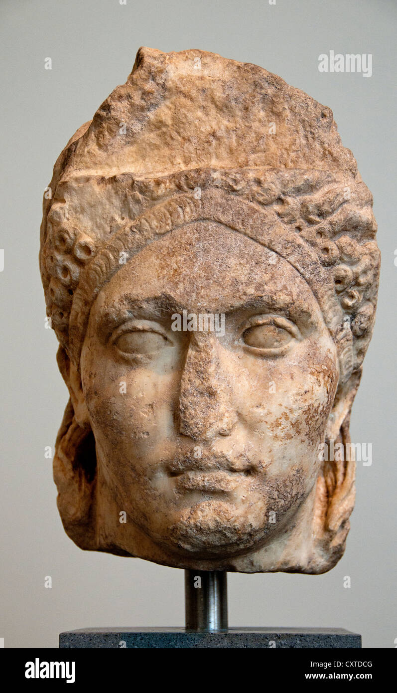 Marble Head Empress Sabina Roman Hadrianic period 121 -128  AD Italy Italian Stock Photo