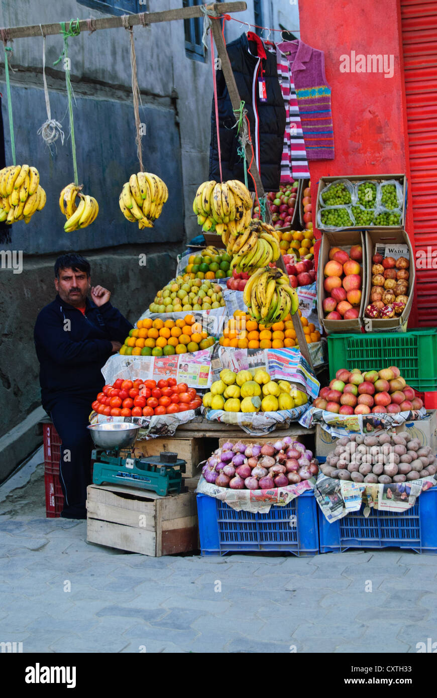 Fruit stall on the roadside hires stock photography and images Alamy