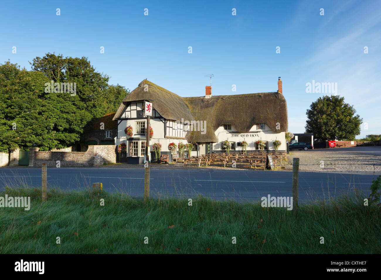 The Red Lion Inn, Avebury. Wiltshire. England. UK. Stock Photo