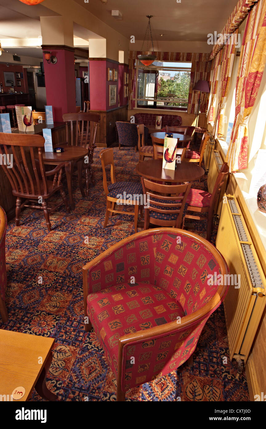 the hilbre court pub bar west kirby Stock Photo Alamy
