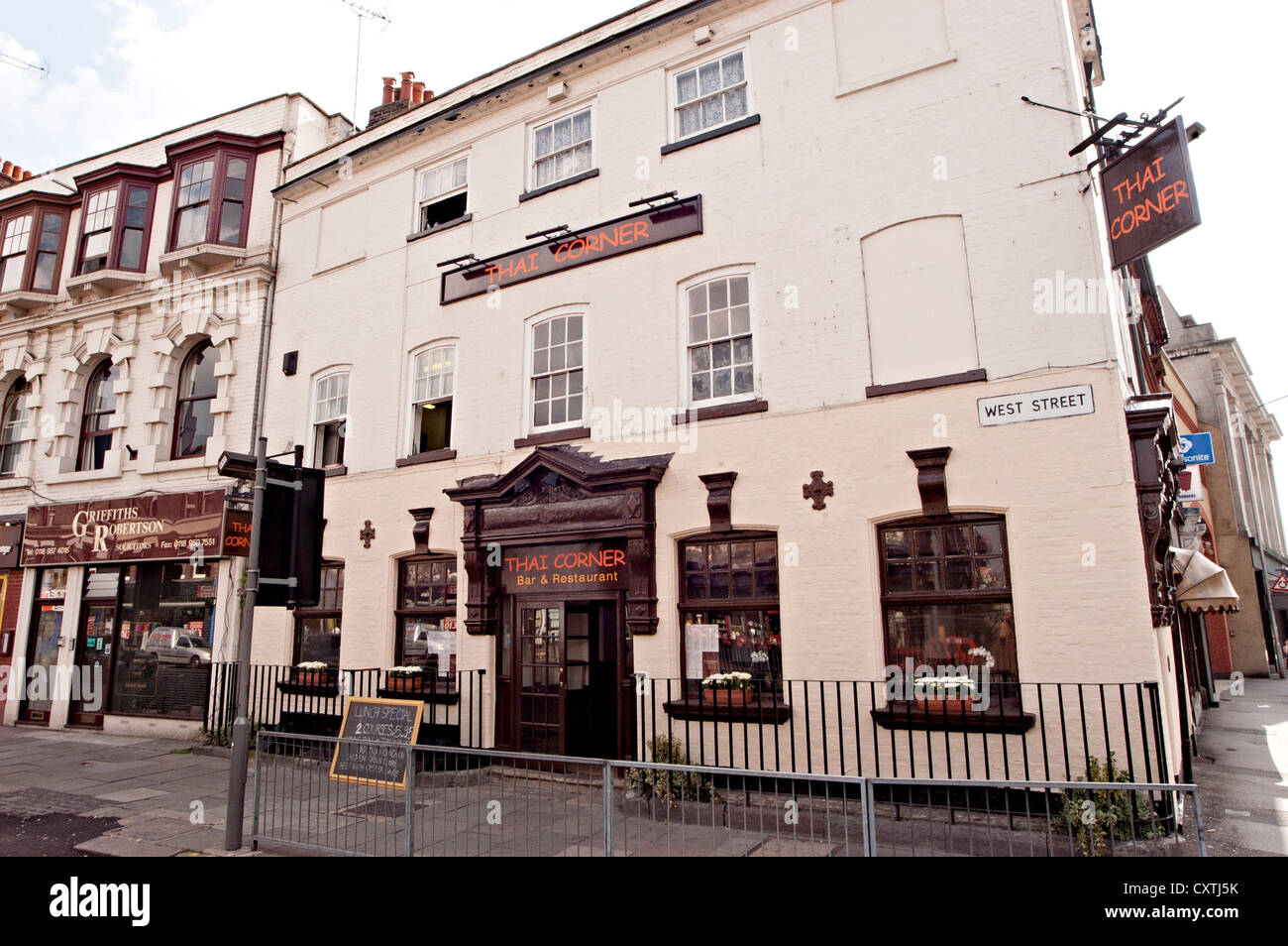 the thai corner restaurant tavern pub bar inn bar Stock Photo Alamy
