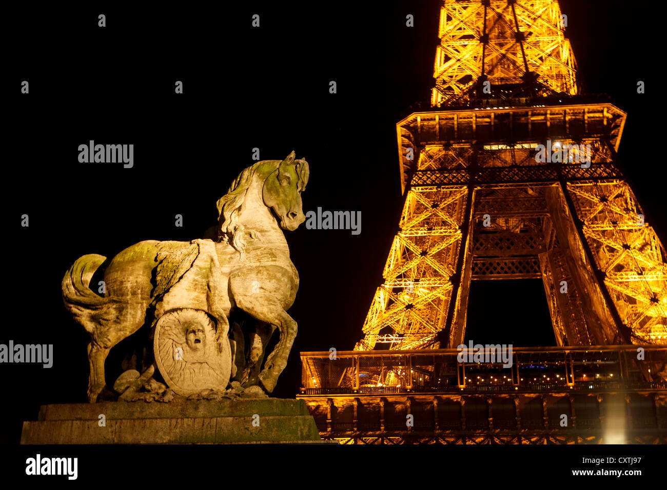 Horse statue of  Pont d'Iena and the Eiffel Tower, Paris France Stock Photo