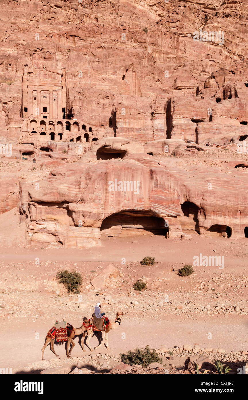 Urn tomb petra bedouin hi-res stock photography and images - Alamy