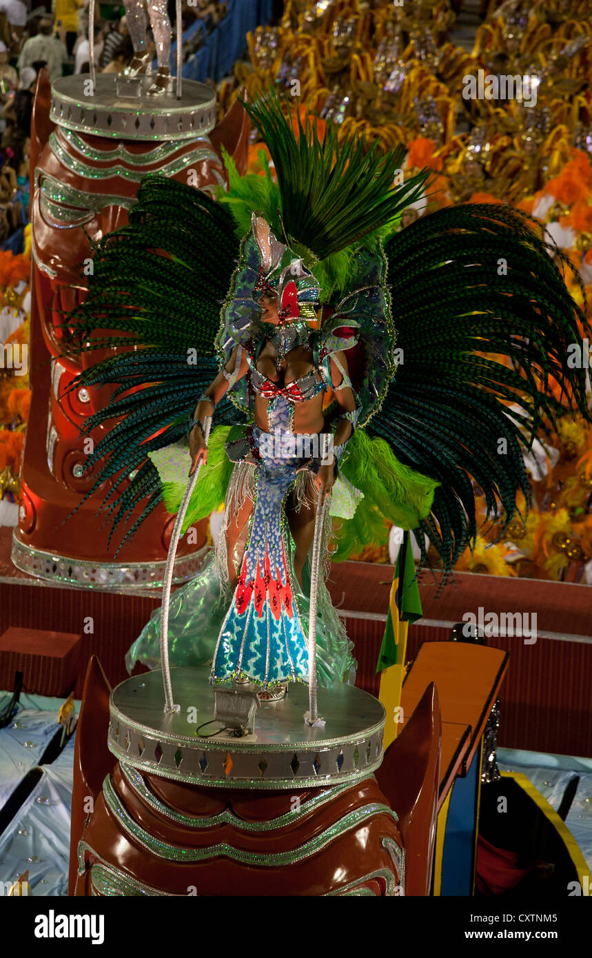 Woman rio carnival hi-res stock photography and images - Alamy