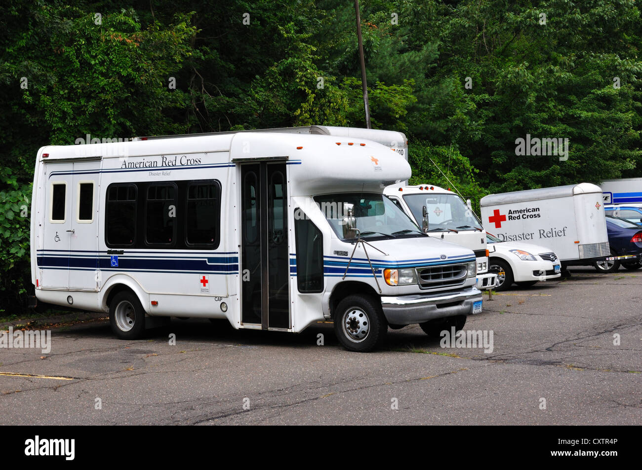 Red Cross vehicles, USA Stock Photo Alamy
