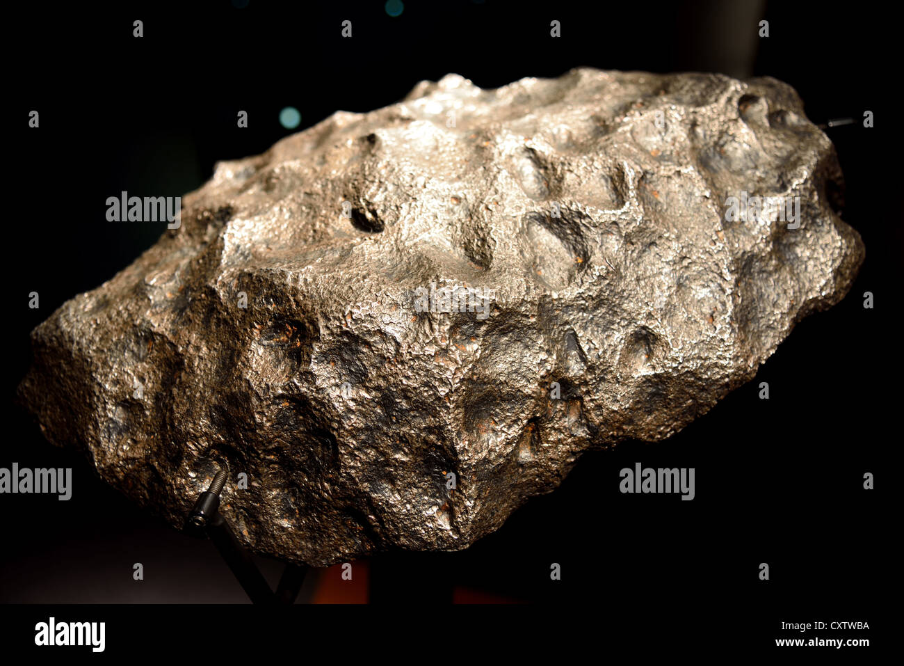 Iron meteorite hires stock photography and images Alamy
