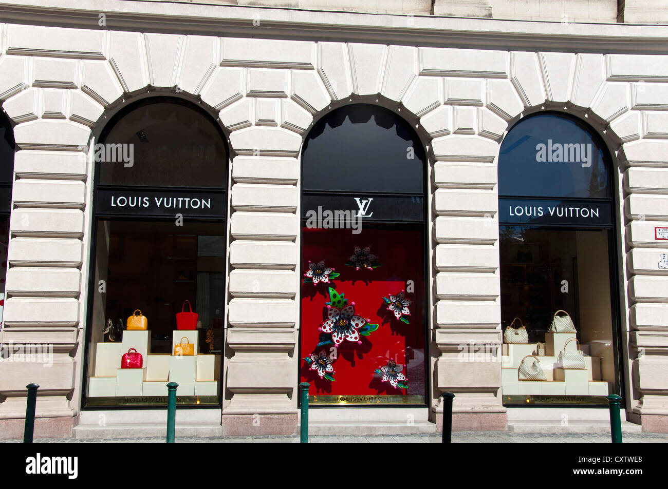 Louis Vuitton Store, Budapest, Hungary Stock Photo - Alamy