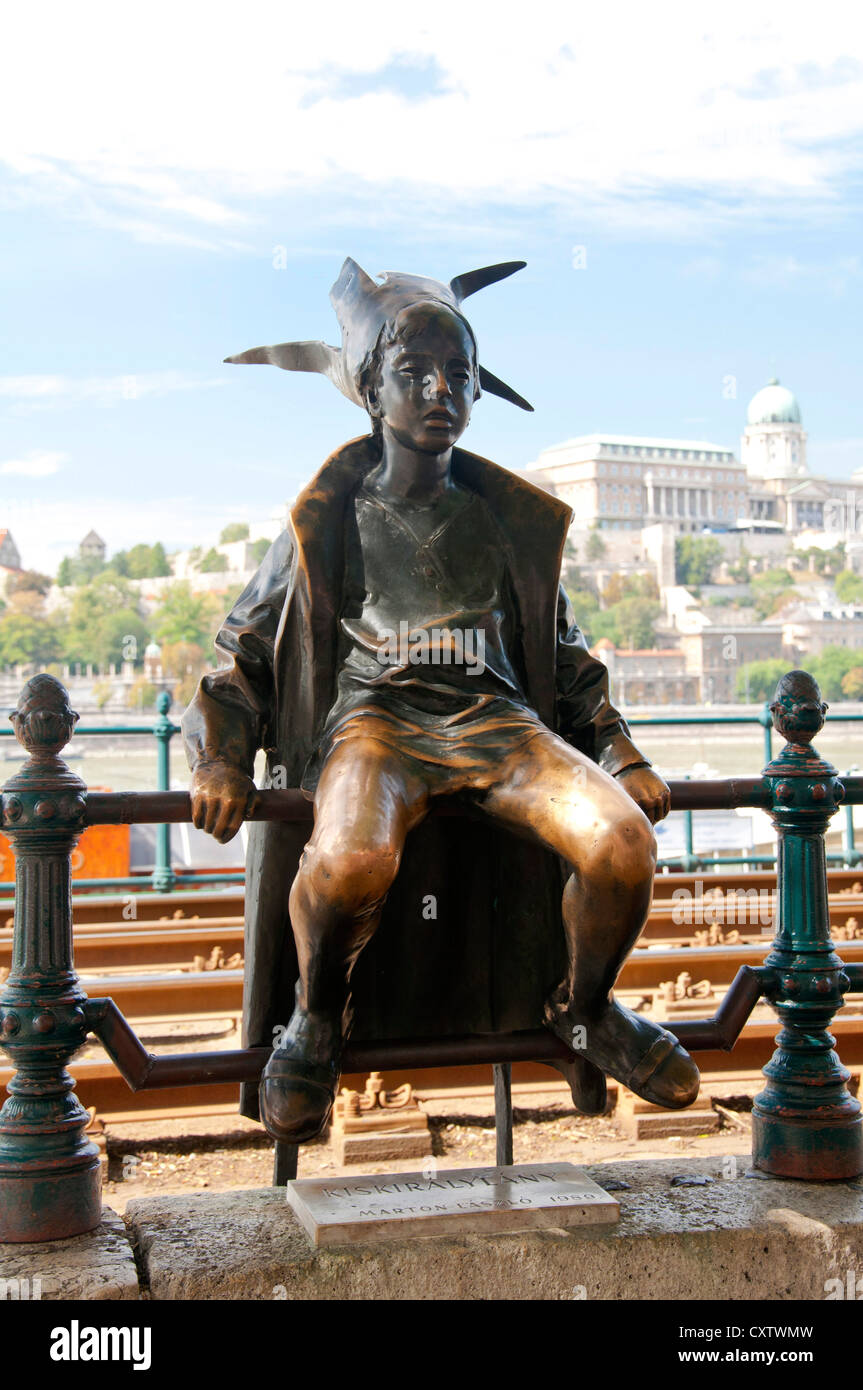 Statue of Little Princess, Budapest, Hungary Stock Photo Alamy