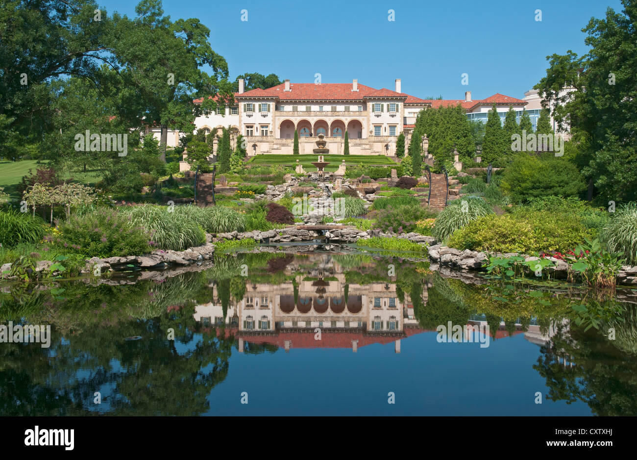 Oklahoma, Tulsa, Philbrook Museum of Art, Water Garden, Villa Philbrook. Stock Photo